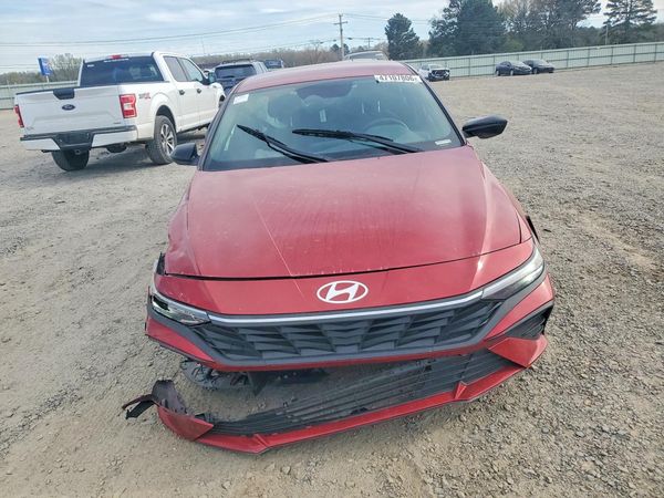 2025 HYUNDAI ELANTRA