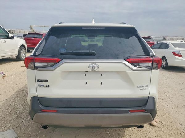 2019 TOYOTA RAV4 Limited