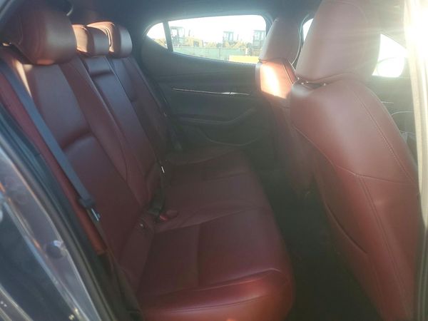 2024 MAZDA 3 Preferred Package