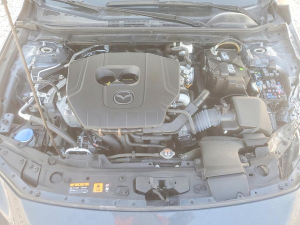 2024 MAZDA 3 Preferred Package