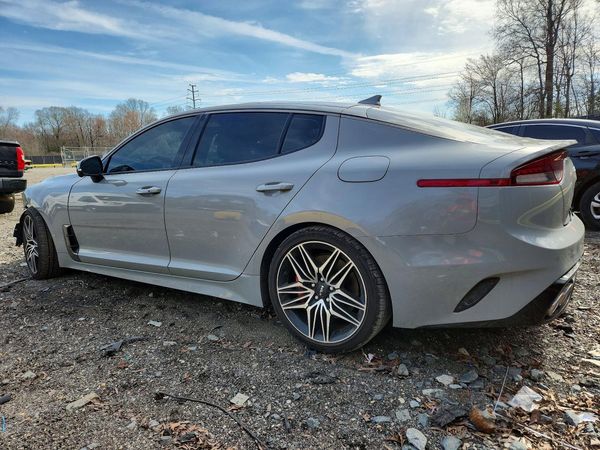 2023 KIA STINGER