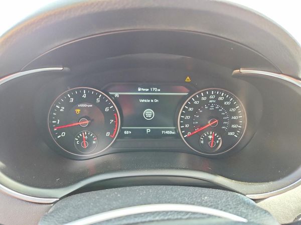 2023 KIA STINGER