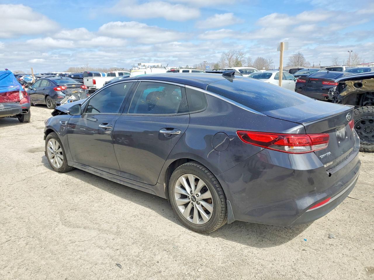 2018 KIA OPTIMA LX