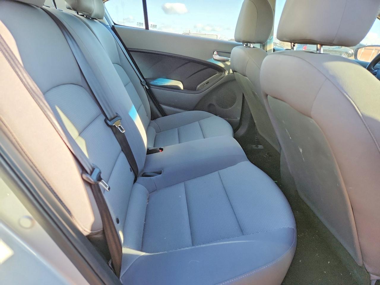 2018 KIA FORTE LX Base