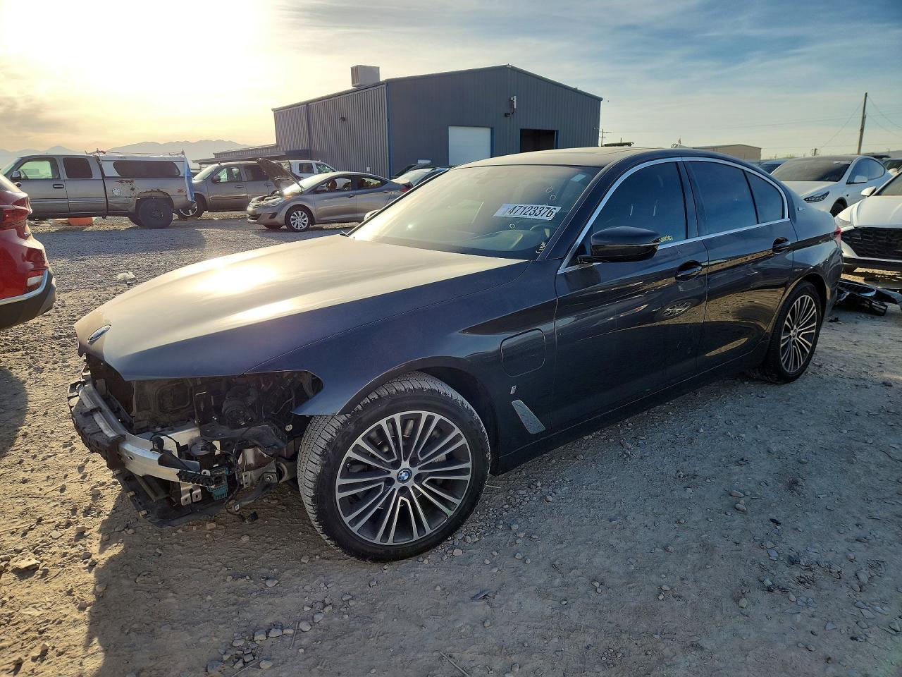 2019 BMW 530E