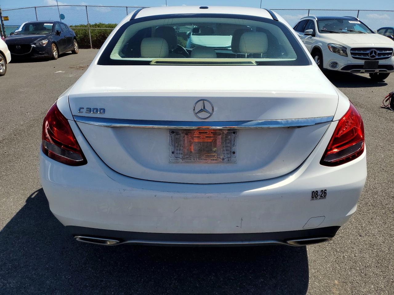 2015 MERCEDES-BENZ C Base