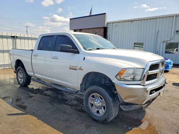 2016 RAM 2500 SLT — Passenger 3/4