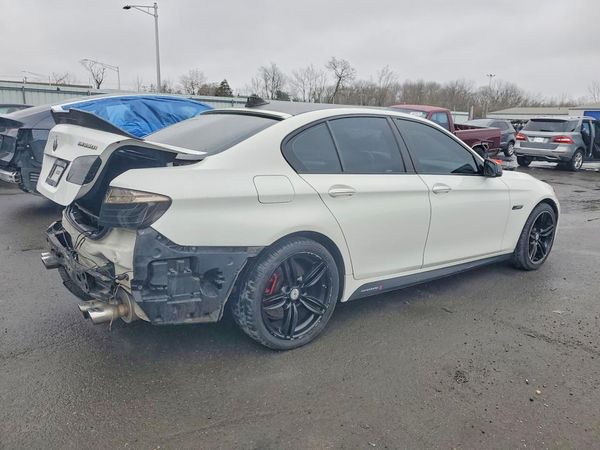 2012 BMW 550