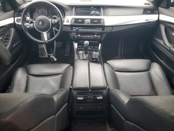 2012 BMW 550