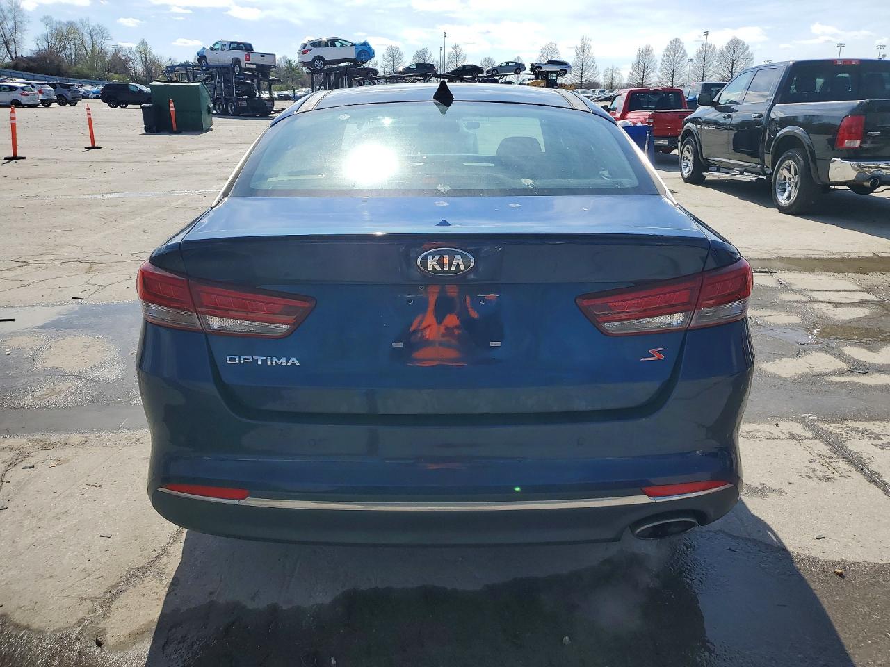 2018 KIA OPTIMA LX