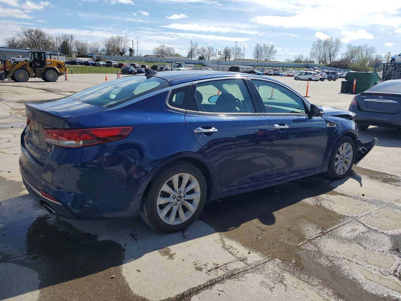 2018 KIA OPTIMA LX