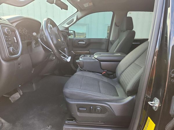 2021 CHEVROLET SILVERADO LT — DENT
