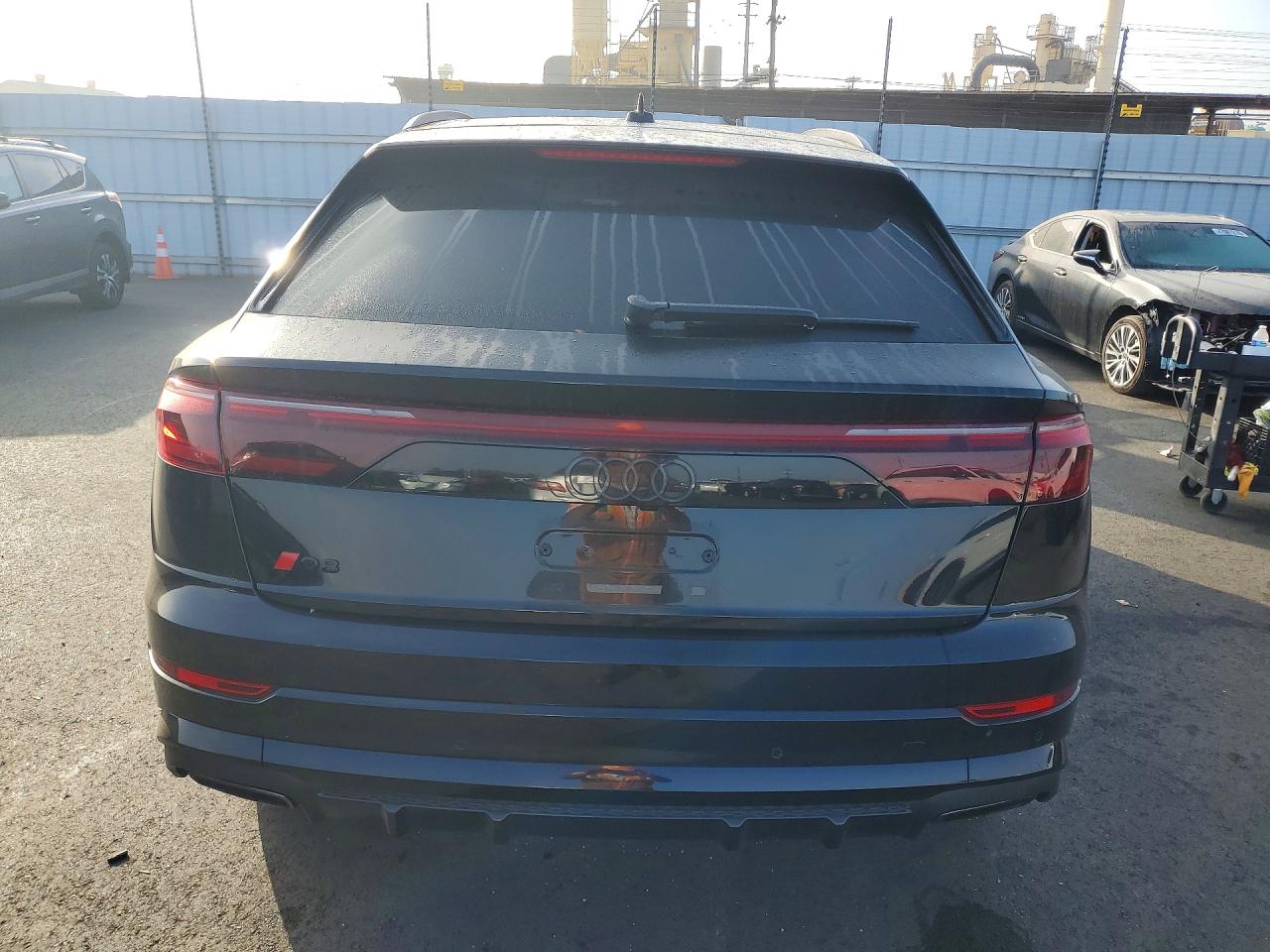 2024 AUDI Q8