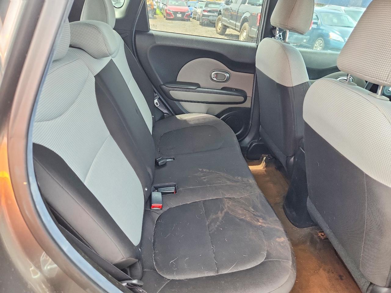2017 KIA SOUL Base