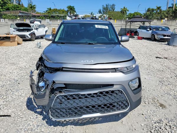 2022 KIA SOUL
