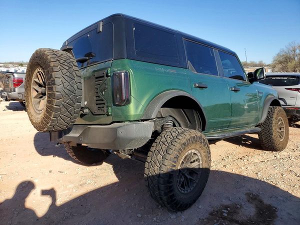 2025 FORD BRONCO