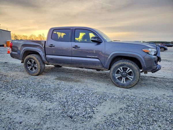2016 TOYOTA TACOMA