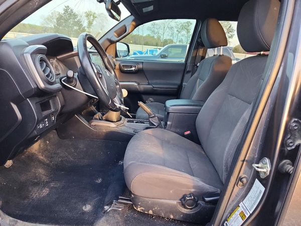 2016 TOYOTA TACOMA