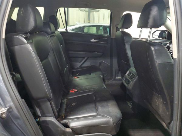 2018 VOLKSWAGEN ATLAS 4Motion SE