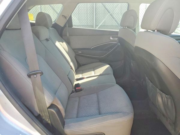 2016 HYUNDAI SANTA FE GI
