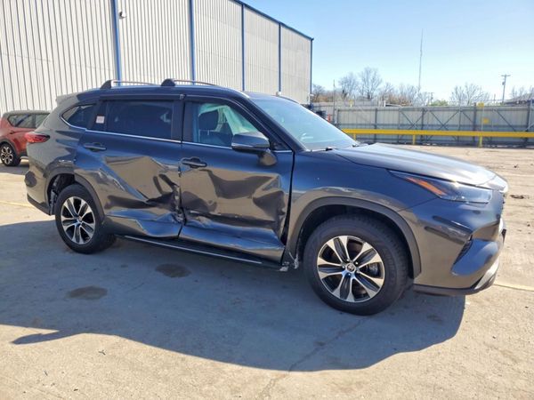 2023 TOYOTA HIGHLANDER