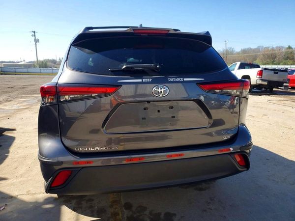 2023 TOYOTA HIGHLANDER