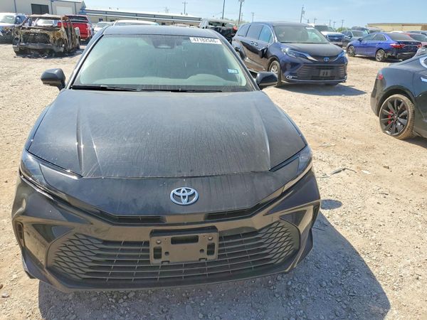 2025 TOYOTA CAMRY