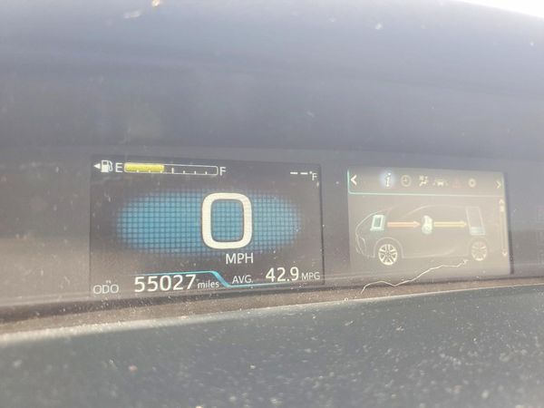 2022 TOYOTA PRIUS
