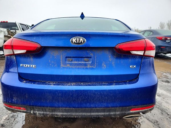 2017 KIA FORTE EX