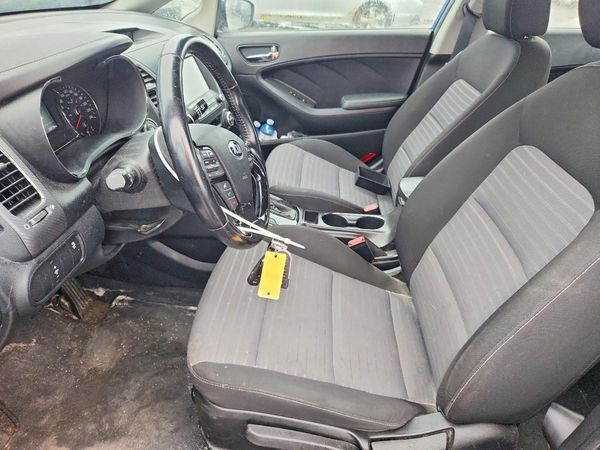 2017 KIA FORTE EX