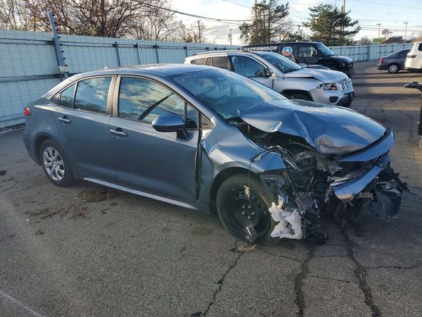 2024 TOYOTA COROLLA — Passenger 3/4