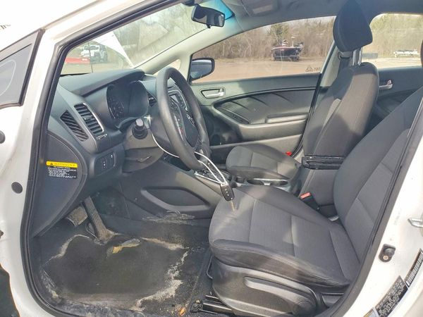 2017 KIA FORTE