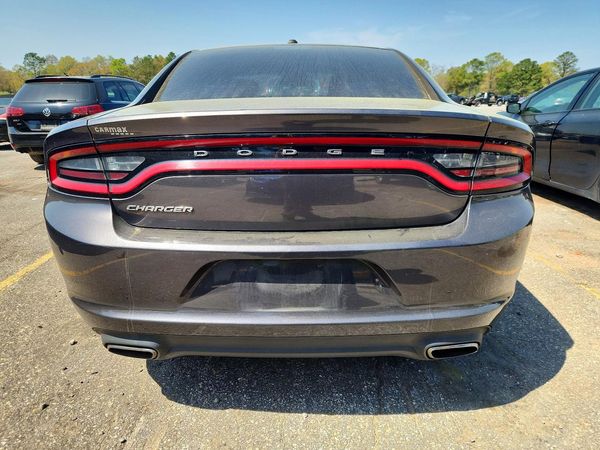 2015 DODGE CHARGER SE