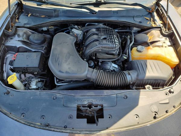 2015 DODGE CHARGER SE