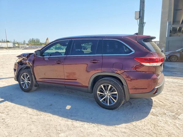 2019 TOYOTA HIGHLANDER