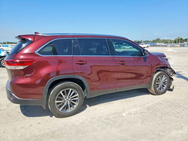 2019 TOYOTA HIGHLANDER