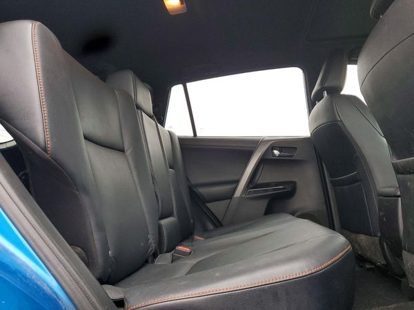 2016 TOYOTA RAV4
