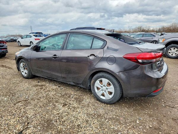 2017 KIA FORTE