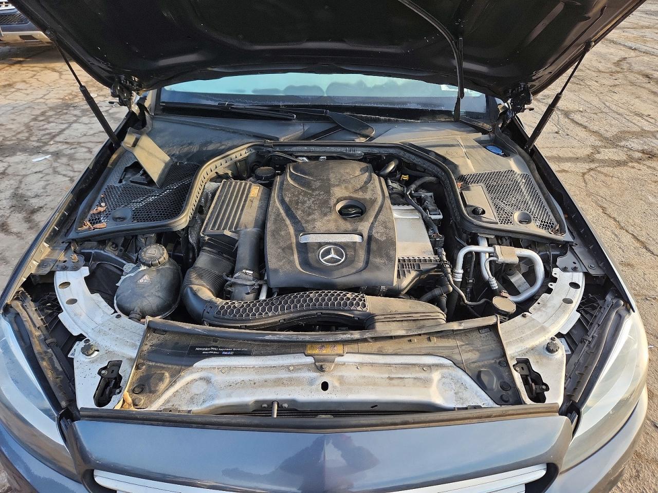 2016 MERCEDES-BENZ C