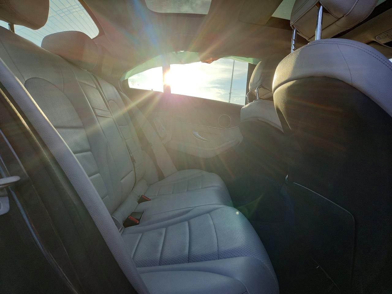 2016 MERCEDES-BENZ C