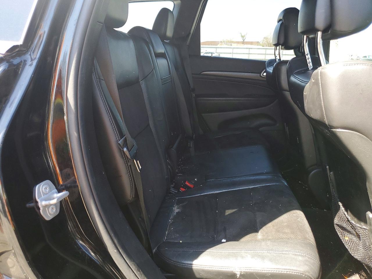 2018 JEEP GRAND CHEROKEE LAREDO 4X4
