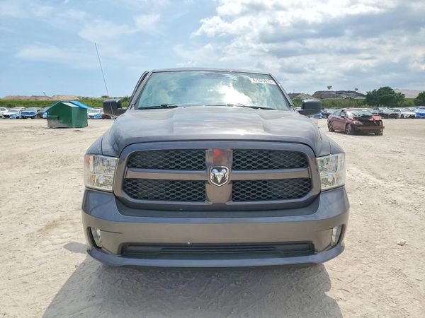 2017 RAM 1500 ST