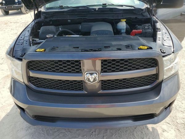 2017 RAM 1500 ST