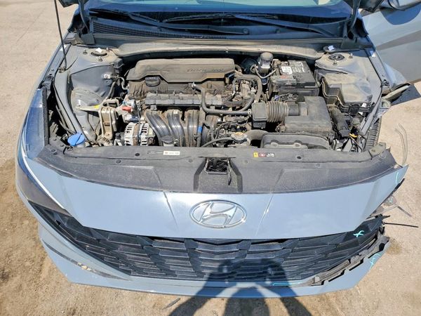 2022 HYUNDAI ELANTRA
