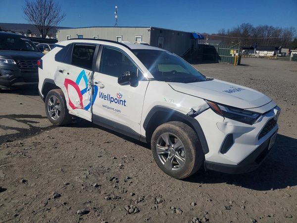 2024 TOYOTA RAV 4
