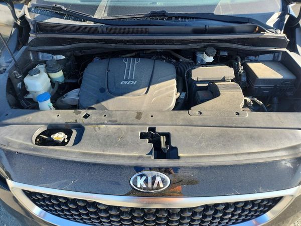 2016 KIA SEDONA EX - Middle level