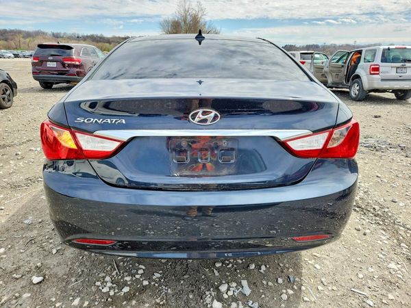 2013 HYUNDAI SONATA GLS/ GLS Popular