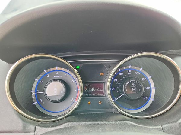 2013 HYUNDAI SONATA GLS/ GLS Popular