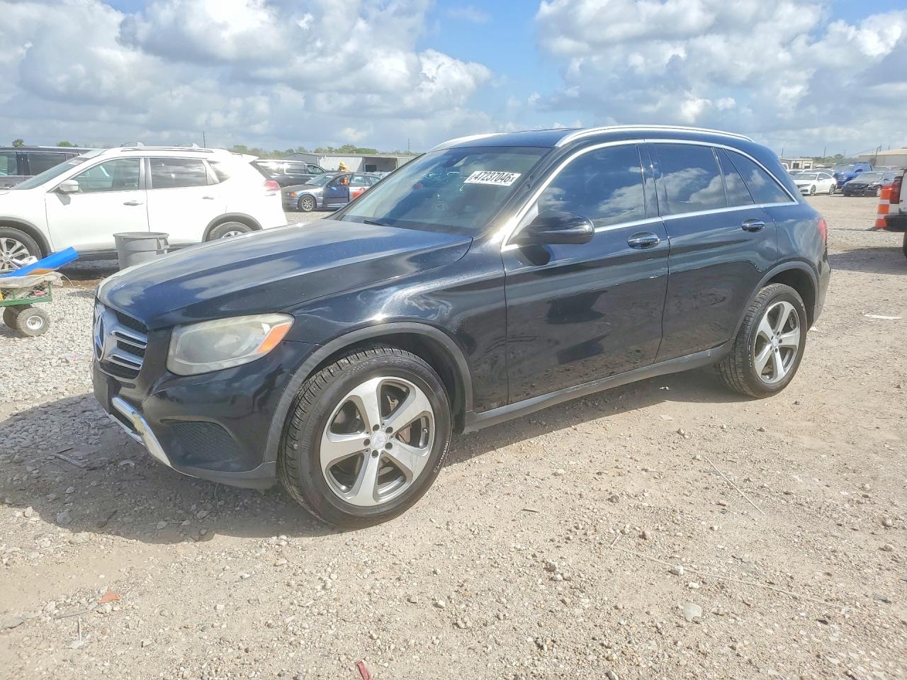 2016 MERCEDES-BENZ GLC GLC300