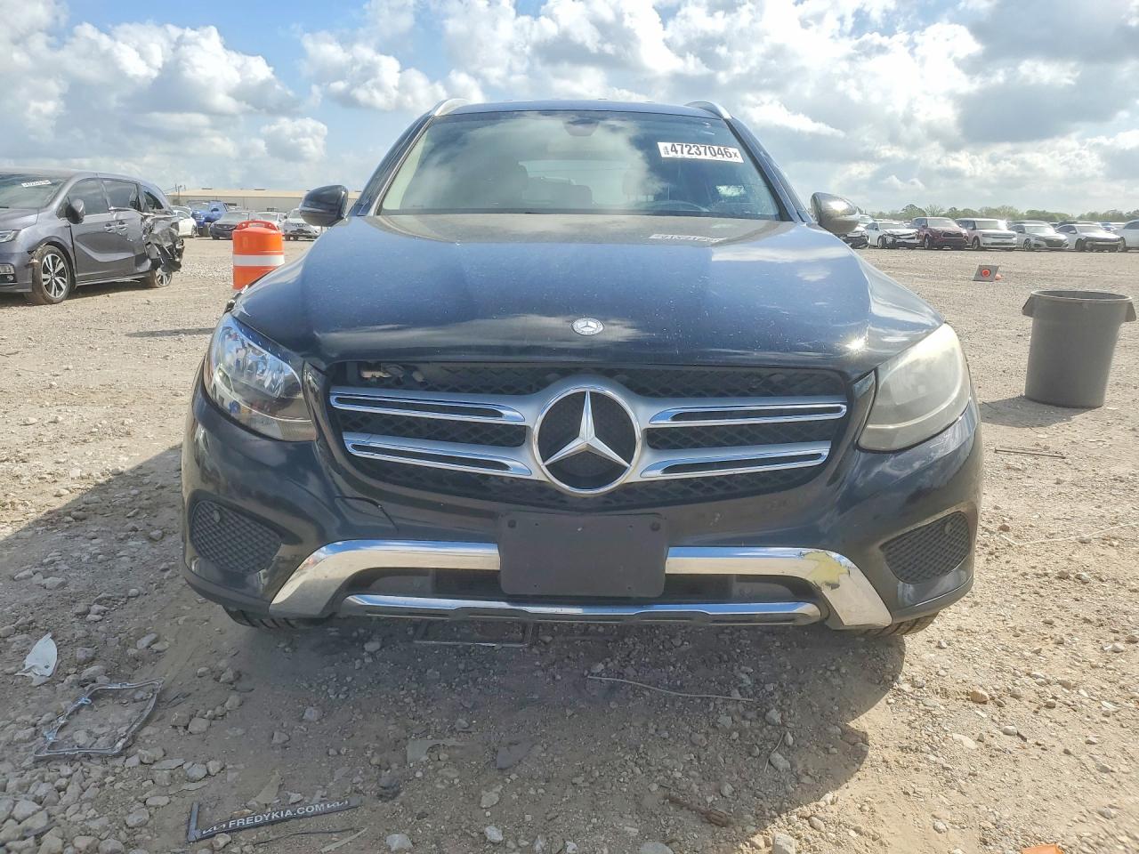 2016 MERCEDES-BENZ GLC GLC300